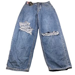 NWT Pretty Little Thing Women's Mid Rise Open Knee Boyfriend Jeans Size UK 14